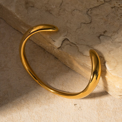18K Gold Radiance Statement Cuff Bangle Bracelet