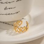 18K Gold Heart Band Ring