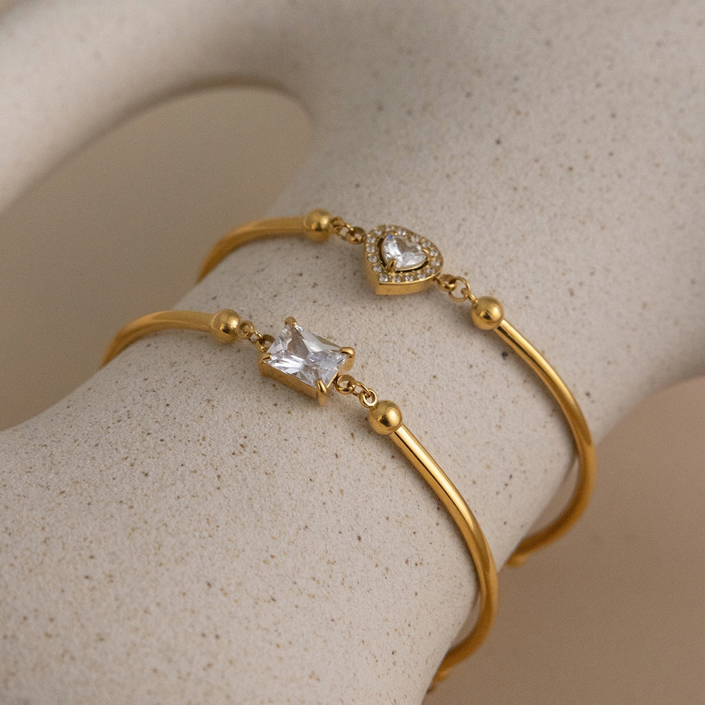 18K Gold Love Me Loud Heart Statement Chain Bracelet