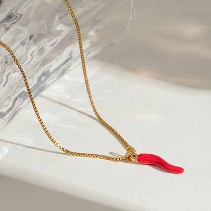18K Gold Red Italian Horn Pendant Necklace