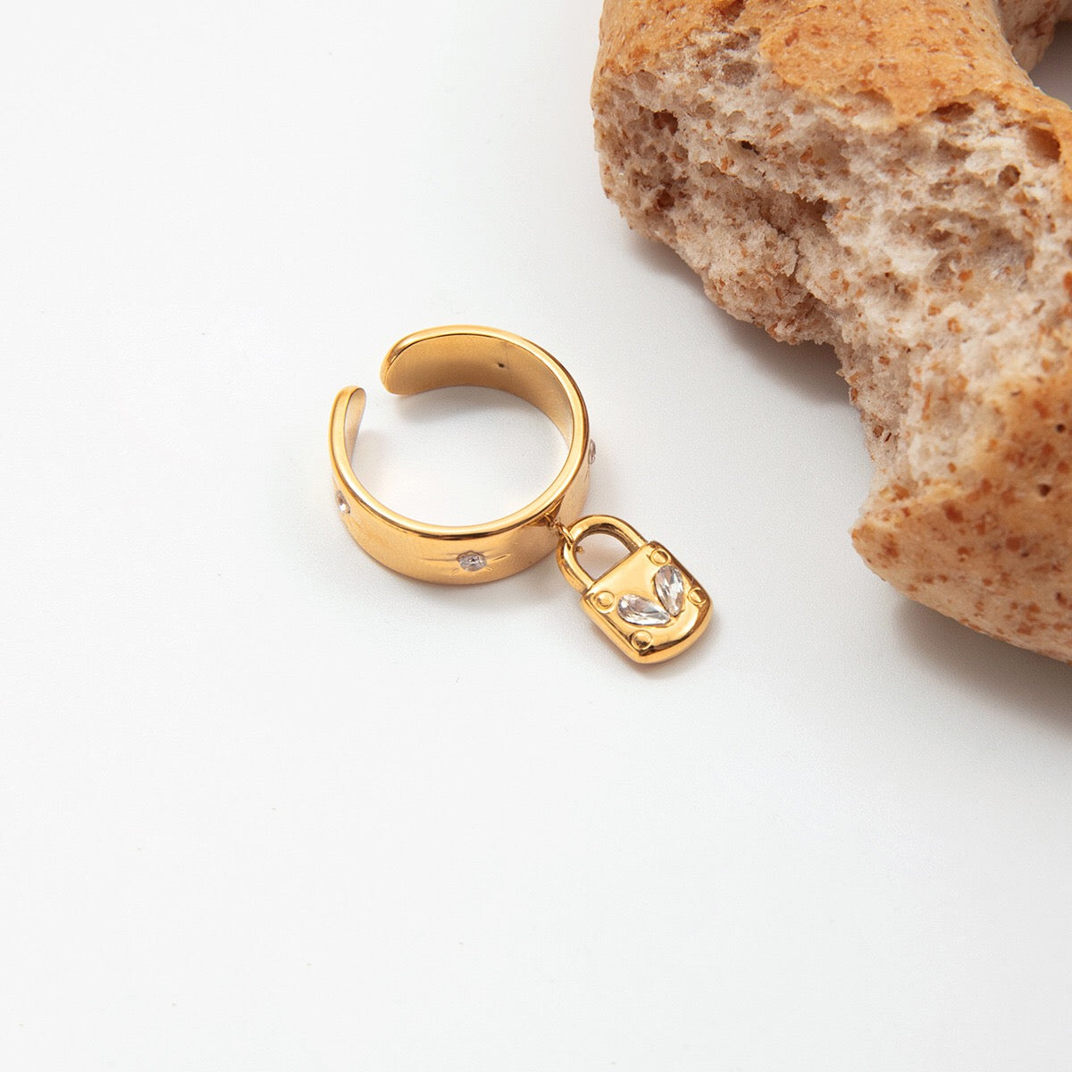 18K Gold Heart Locked Charm Statement Band Ring