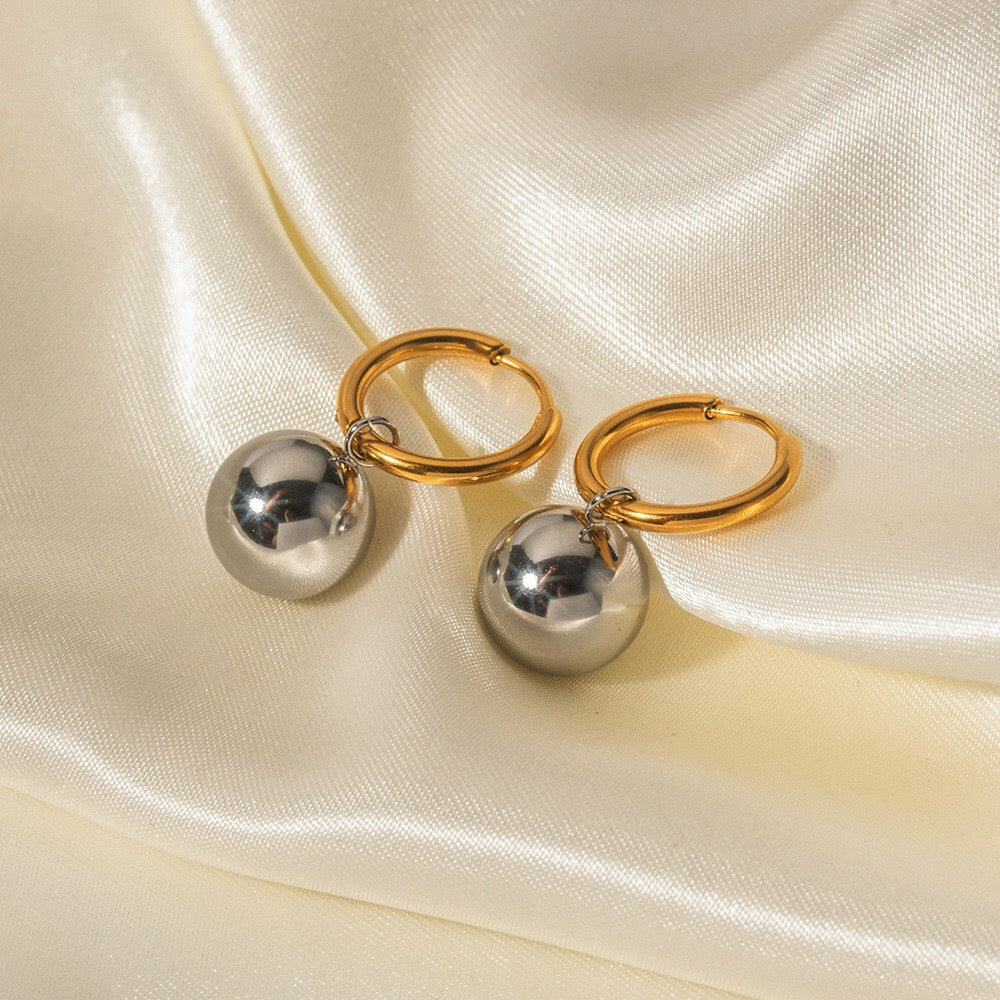 18K Gold Chic Ball Dangle Small Hoop Huggie Earrings