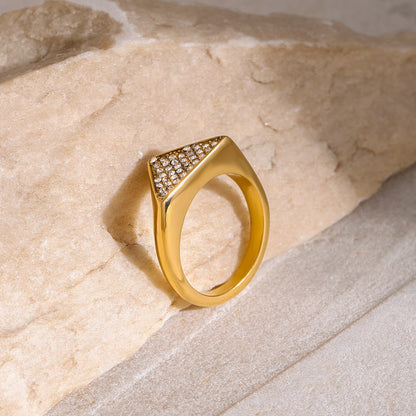 18K Gold Triangle Signet Ring