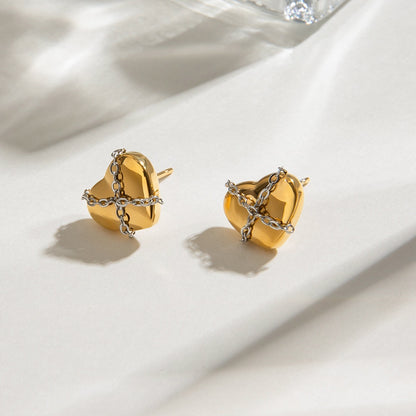 18K Gold Chained Hearts Stud Earrings