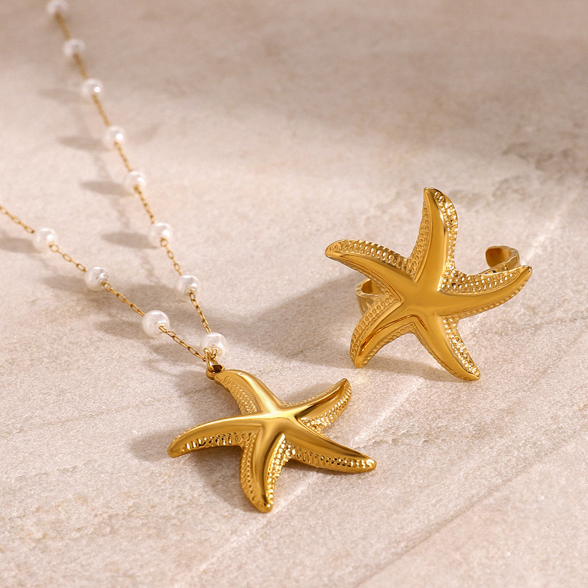 18K Gold Starfish Pearl Beaded Chain Pendant Necklace
