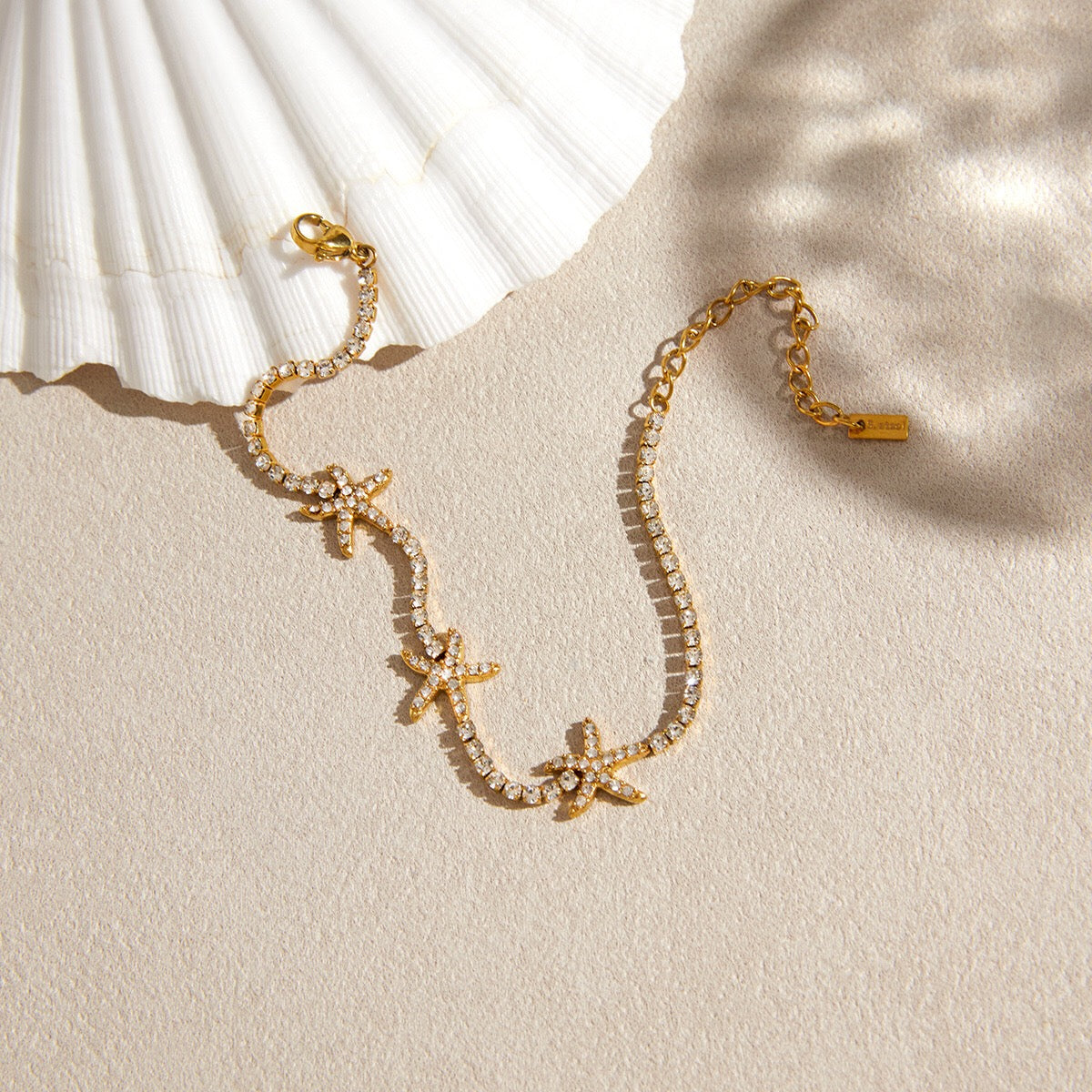18K Gold Starfall by the Sea Pave Starfish Dainty Tennis Chain Bracelet
