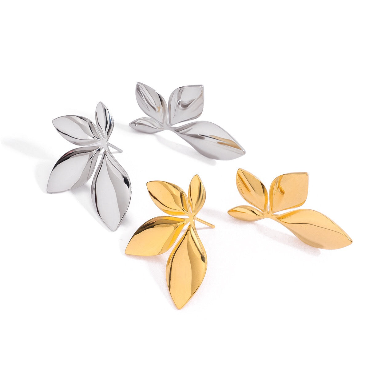 18K Gold Lush Flower Statement Stud Earrings