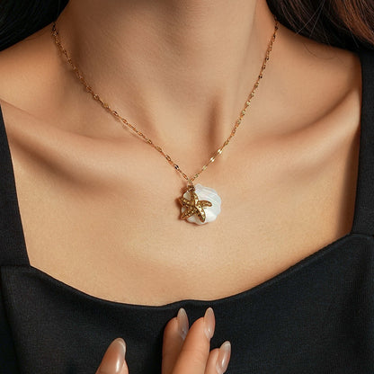 18K Gold Mother of Pearl Seashell Ocean Charm Pendant Necklace