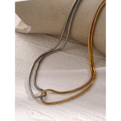 18K Gold Two Tone Interlocked Chain Necklace