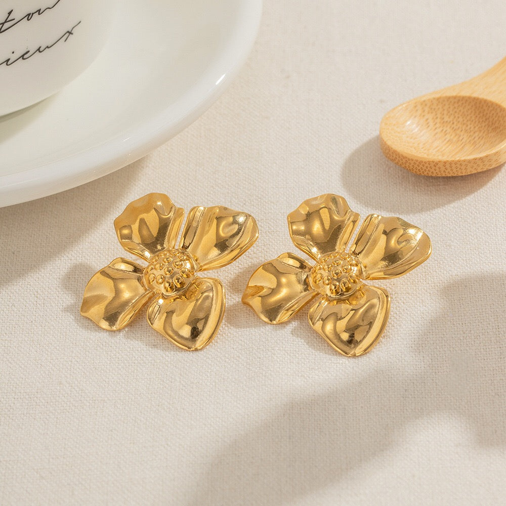 18K Gold Summer Flower Statement Stud Earrings