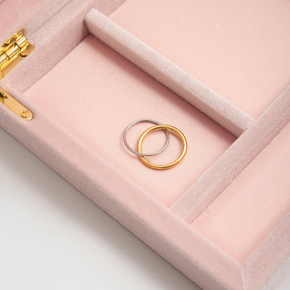 18K Gold and Silver Two Tone Intertwine Multiple Linked Trinity Ring Stack