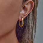 18K Gold Essential Everyday Small Hoop Huggie Earrings