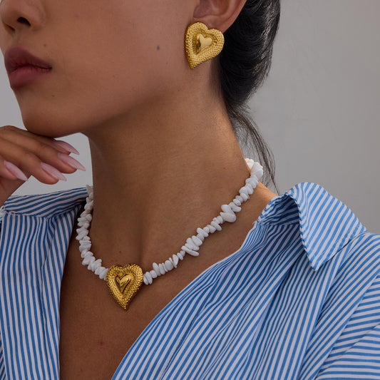 18K Gold Heart Pendant Puka Shell Statement Choker Necklace