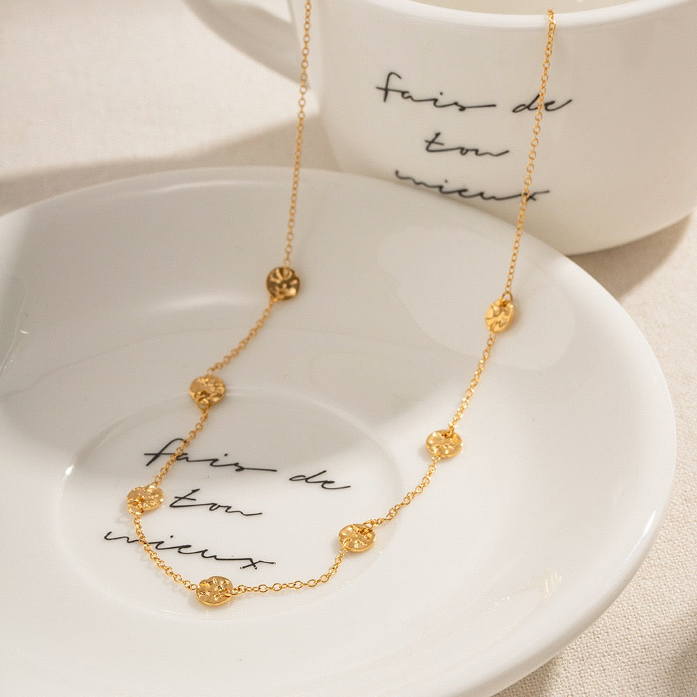 18K Gold Hammered Dots Chain Necklace