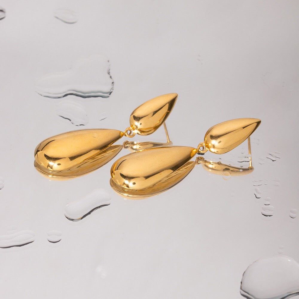 18K Gold Raindrop Drop Dangle Statement Earrings