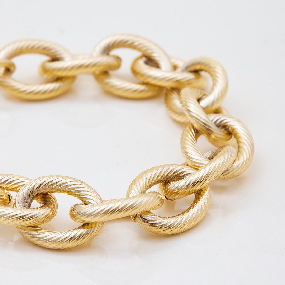 18K Gold Alpha Textured Statement Cable Chain Bracelet