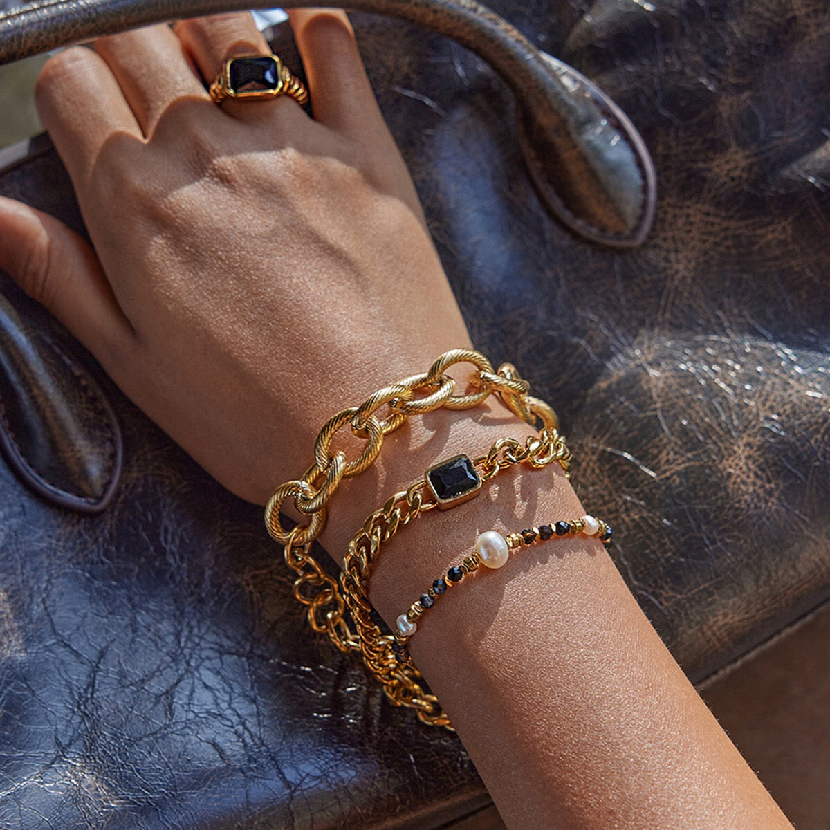 18K Gold Alpha Textured Statement Cable Chain Bracelet