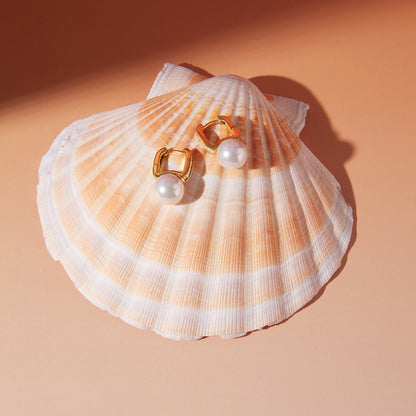 18K Gold Soft Brilliance Pearl Stud Earrings