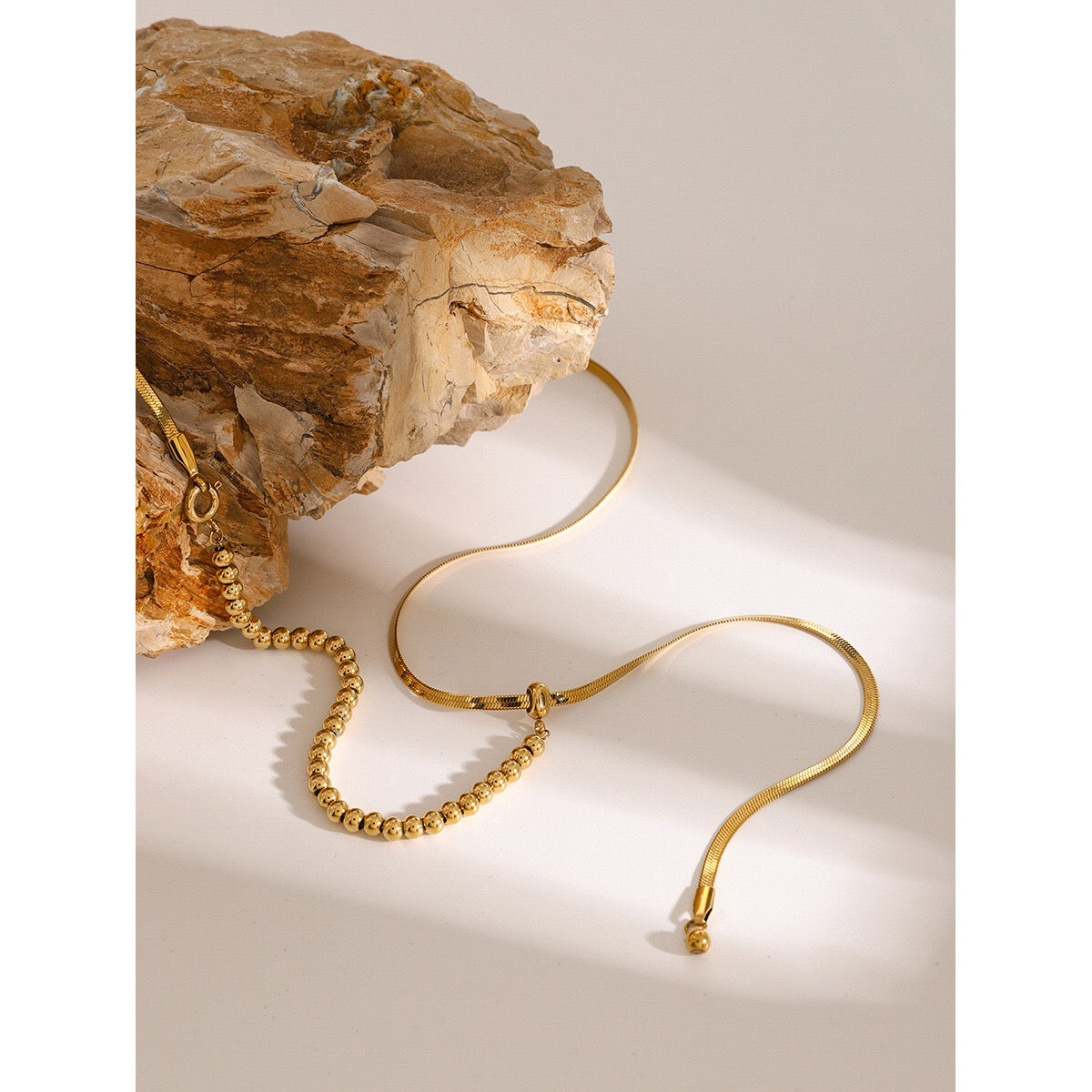 18K Gold Herringbone Chain Beaded Lariat Necklace