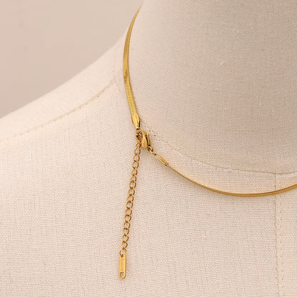 18K Gold Pearl Pendant Herringbone Chain Statement Necklace