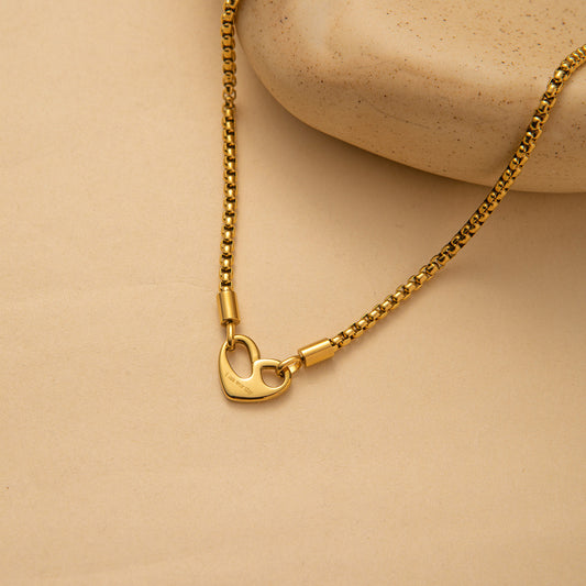 18K Gold I Am Worthy Heart Necklace