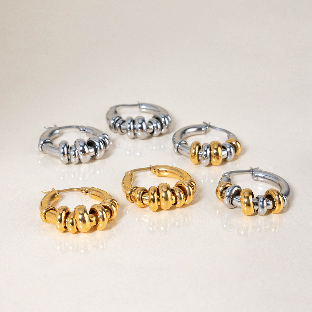 18K Gold Linked Rings Small Hoop Huggie Earrings