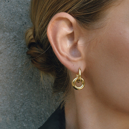 18K Gold Golden Muse Small Hoop Huggie Earrings