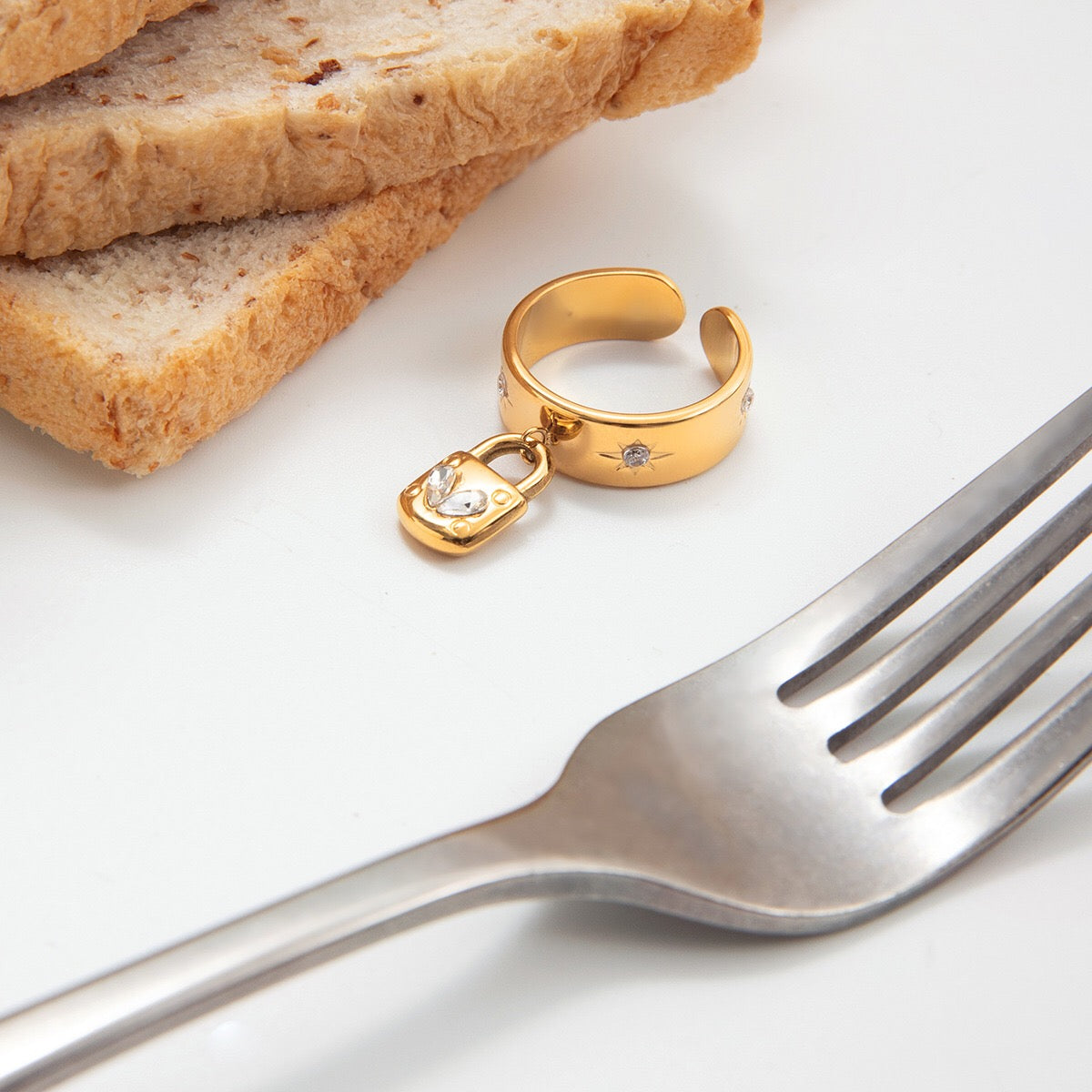 18K Gold Heart Locked Charm Statement Band Ring