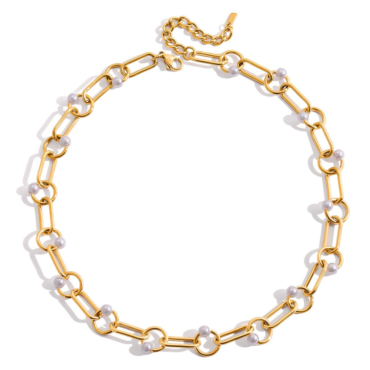 18K Gold Modern Loop Pearl Circle Chain Necklace