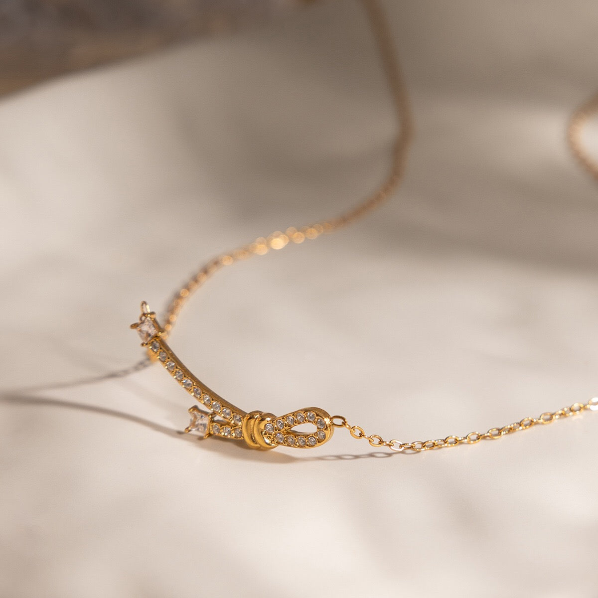 18K Gold The Promise Knot Pave Dainty Pendant Necklace