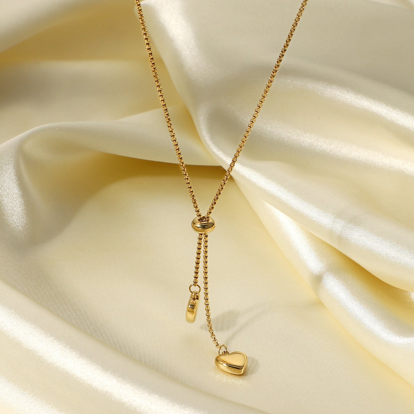 14K Gold Dangle Heart Lariat Necklace