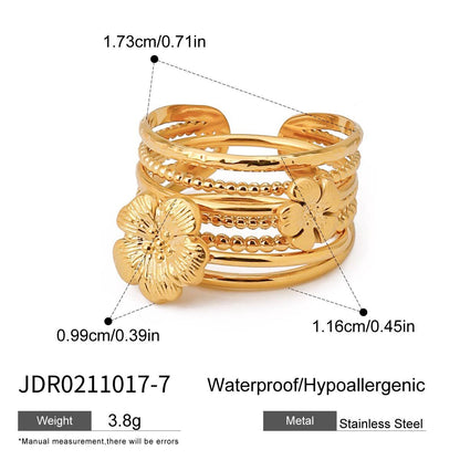 18K Gold Goddess Glow Four Leaf Clover Stacking Rings Set