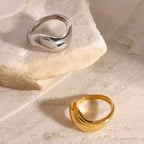 18K Gold Free Flow Puffy Stacking Ring