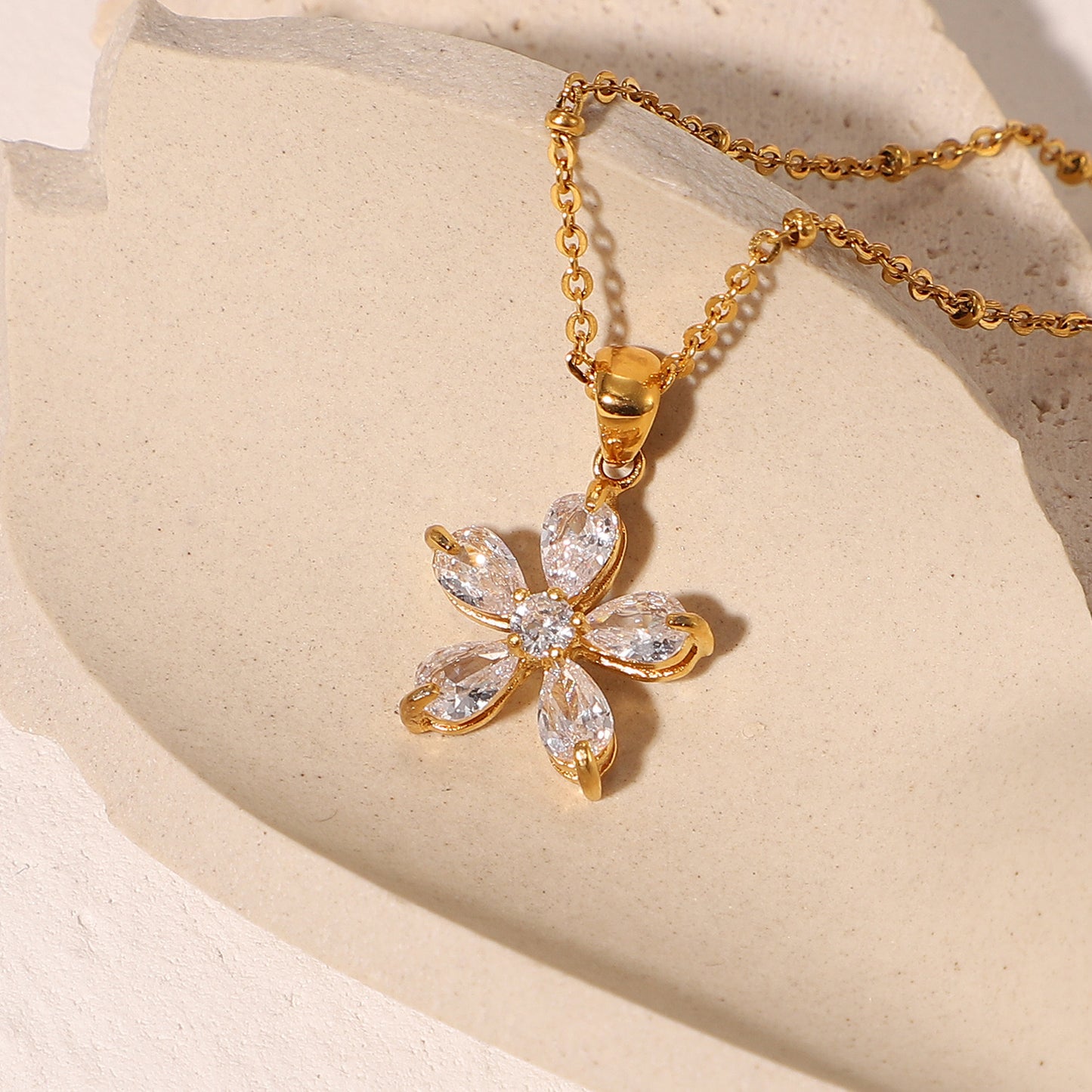 18K Gold Bling Flower CZ Pendant Necklace