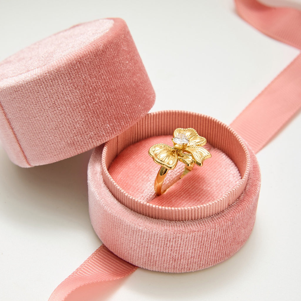 18K Gold Ribboned Elegance Bow Heart Statement Ring