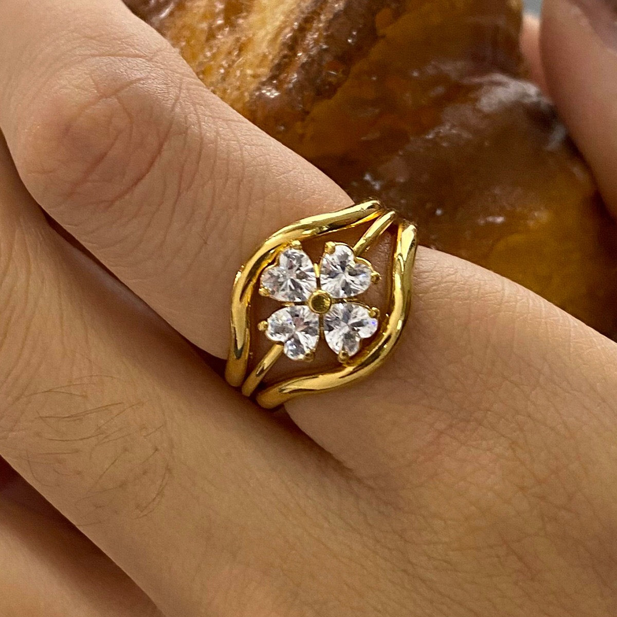 18K Gold Goddess Glow Four Leaf Clover Stacking Rings Set