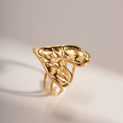 18K Gold Hammered Heart Statement Ring