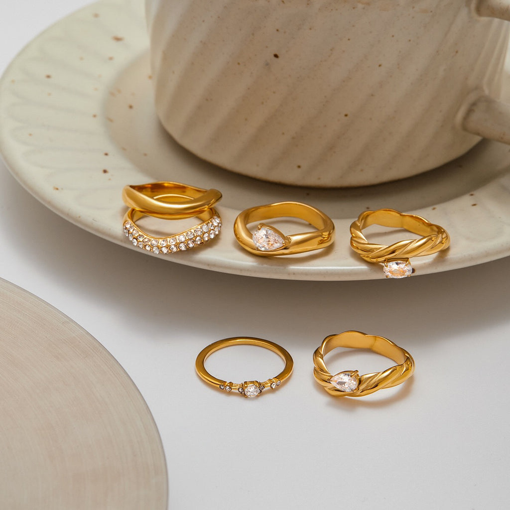 18K Gold Ravish Wavy Form Stacking Rings