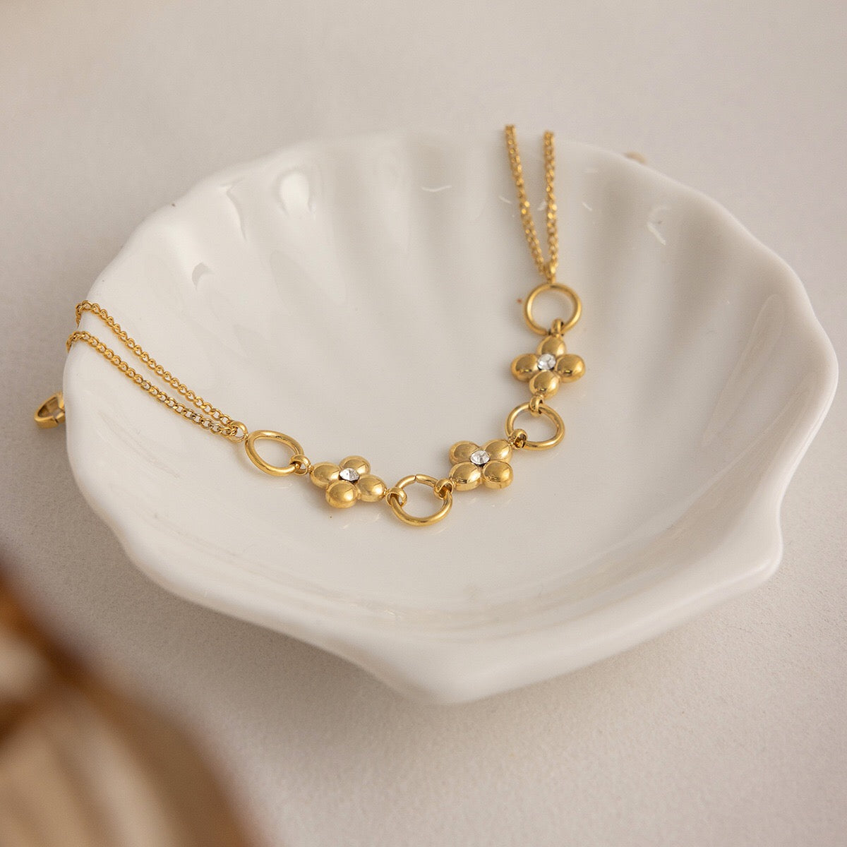 18K Gold Fortune Flower Four Leaf Clover Double Chain Bracelet
