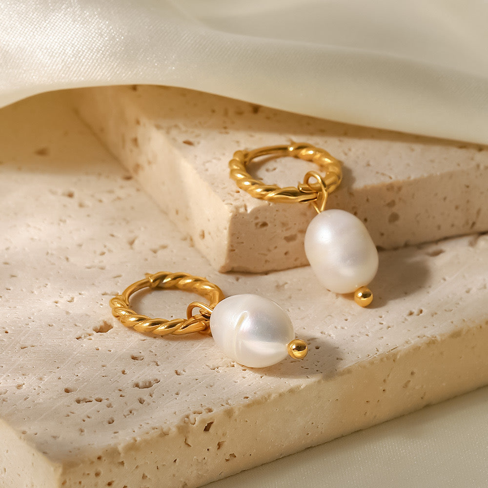 18K Gold Pearl Twisted Small Hoop Huggie Earrings