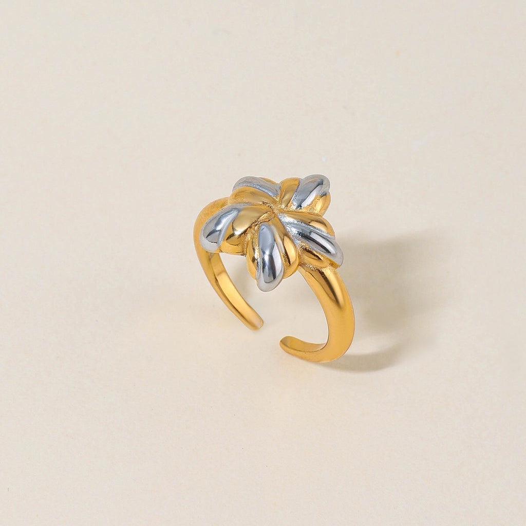 18K Gold and Silver Two Tone Cosmic Motion Statement Star Ring