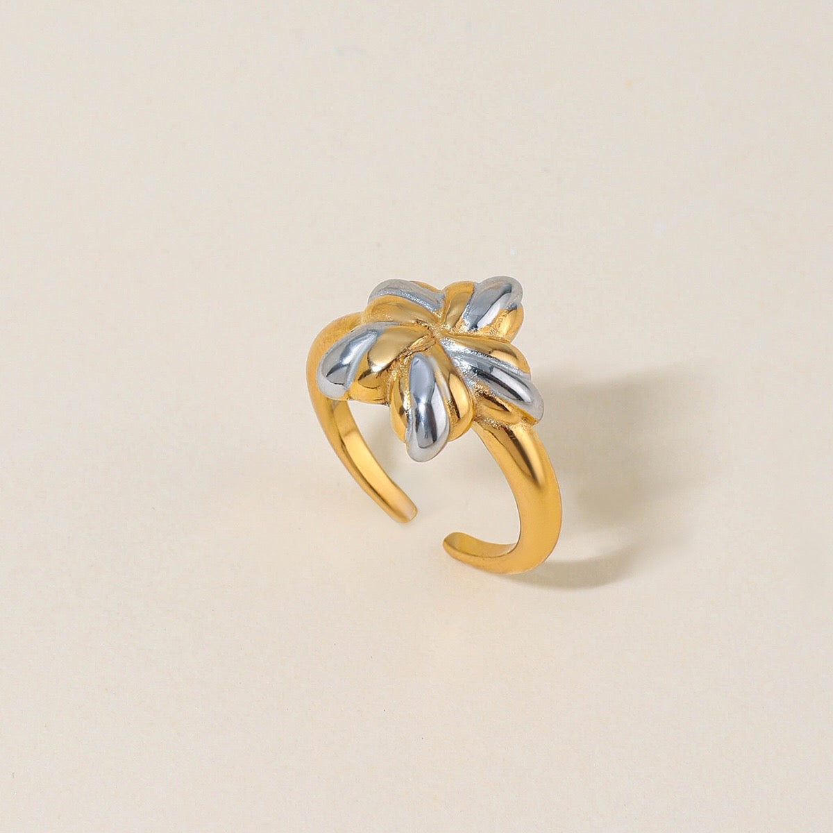 18K Gold and Silver Two Tone Cosmic Motion Statement Star Ring