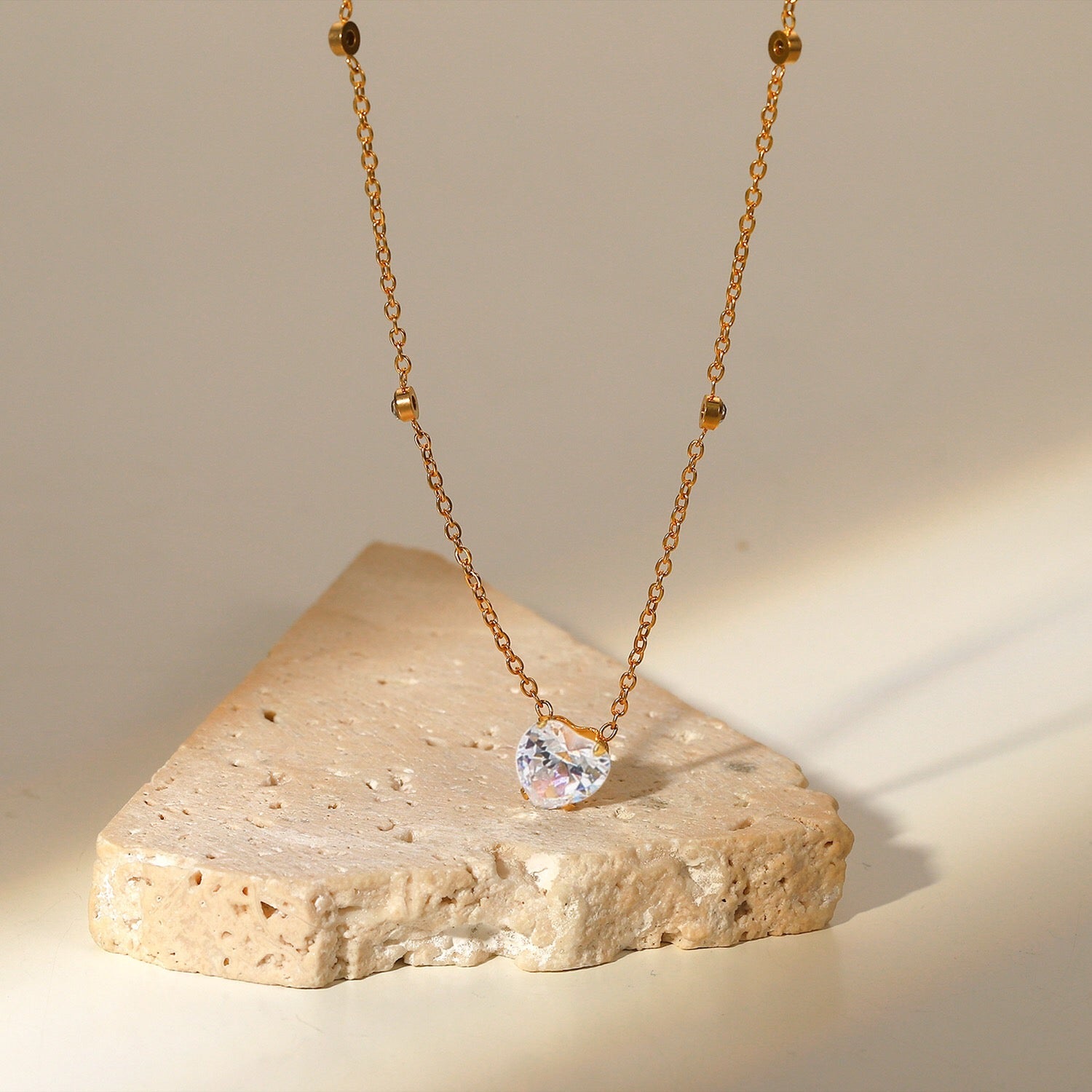 18K Gold Dainty Starry Heart CZ Pendant Necklace