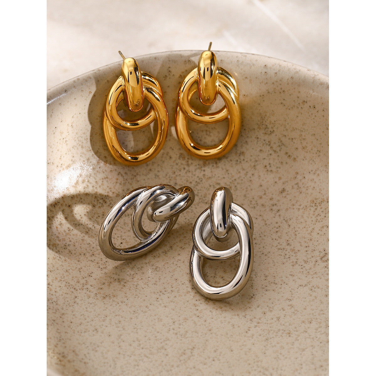 18K Gold Interlocked Statement Hoop Stud Earrings