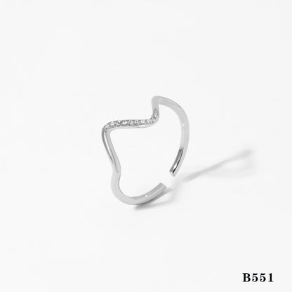 18K Gold Minimalist Chic Ring