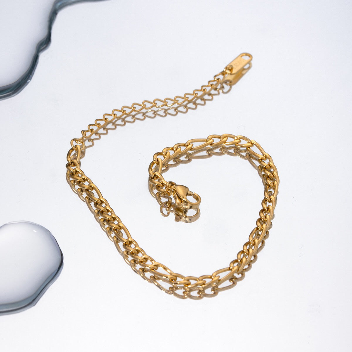 18K Gold Figaro Bracelet