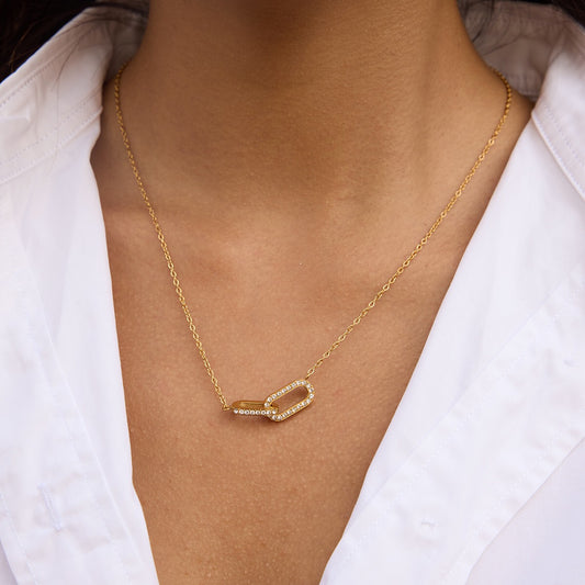 18K Gold Linked Desire Dainty Pendant CZ Necklace