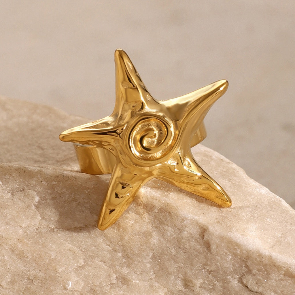 18K Gold Ocean Swirl Starfish Pendant Necklace