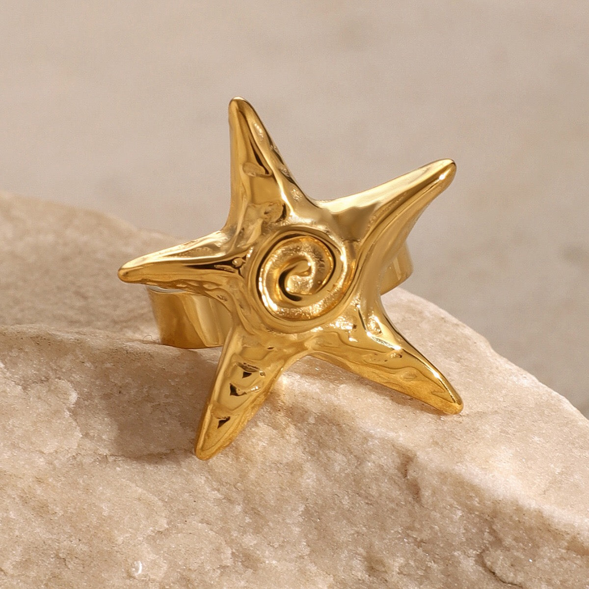 18K Gold Ocean Swirl Starfish Stud Earrings