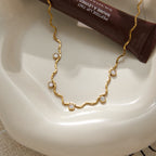 18K Gold Celeste Elegant Dainty Wavy Chain Necklace